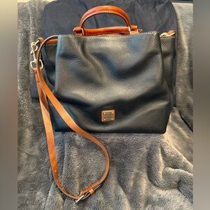 Black Dooney & Bourke handbag